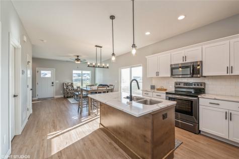 2339 Roycroft Alley Marion IA 52302