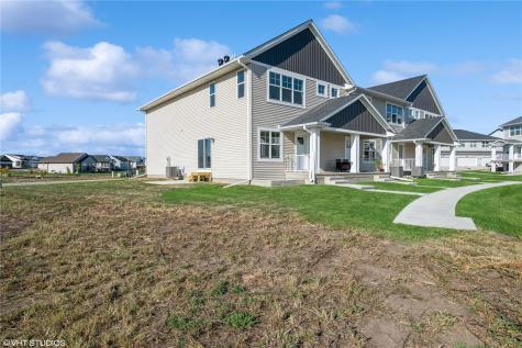 2339 Roycroft Alley Marion IA 52302