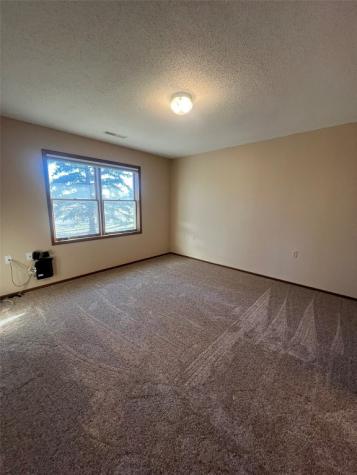 206 13th Street Vinton IA 52349