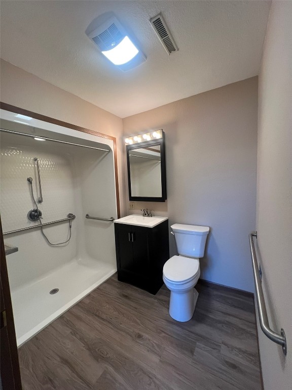 206 13th Street Vinton IA 52349