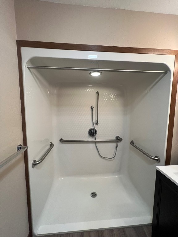 206 13th Street Vinton IA 52349