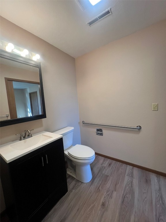 206 13th Street Vinton IA 52349
