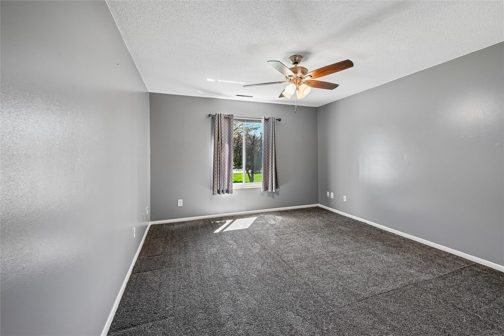 190 Cottage Grove Avenue SE Cedar Rapids IA 52403