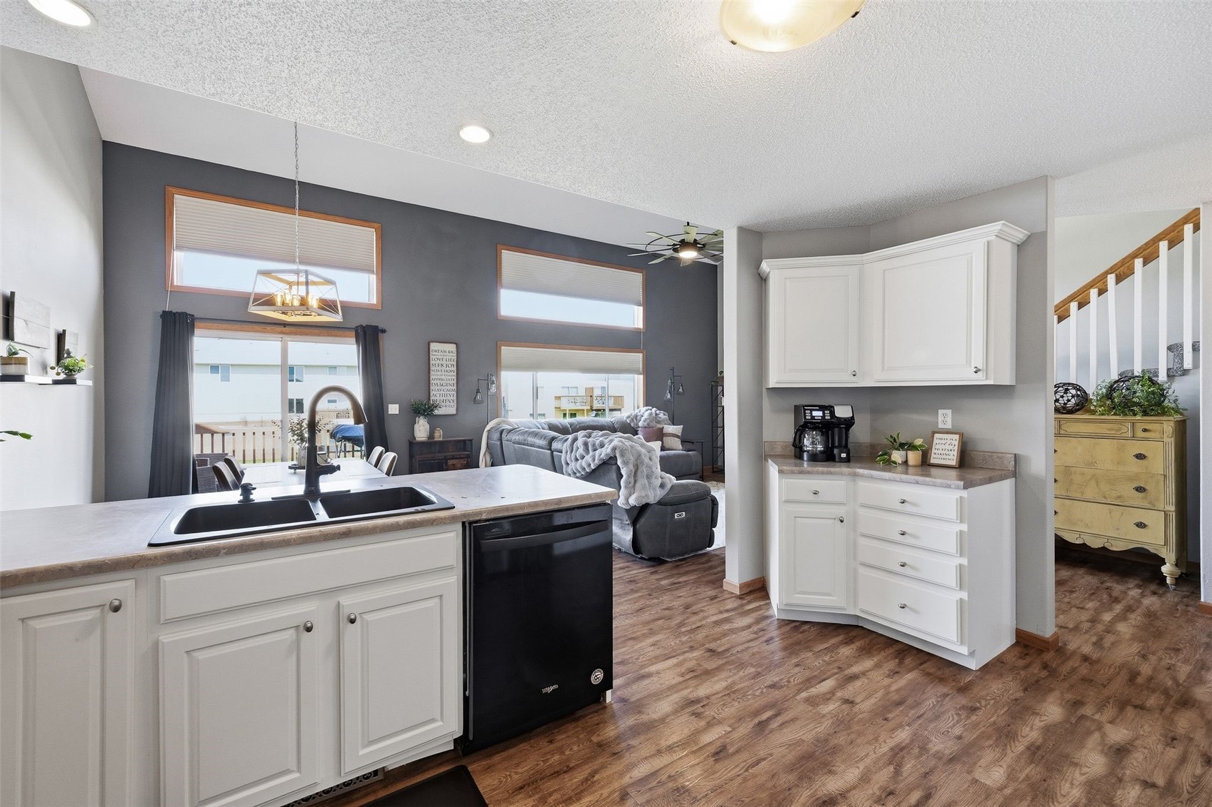 3612 Stoneview Circle SW Cedar Rapids IA 52404