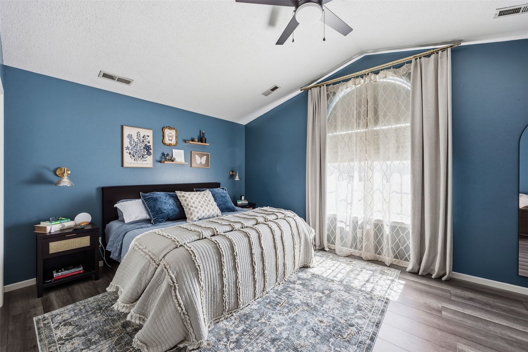 3612 Stoneview Circle SW Cedar Rapids IA 52404
