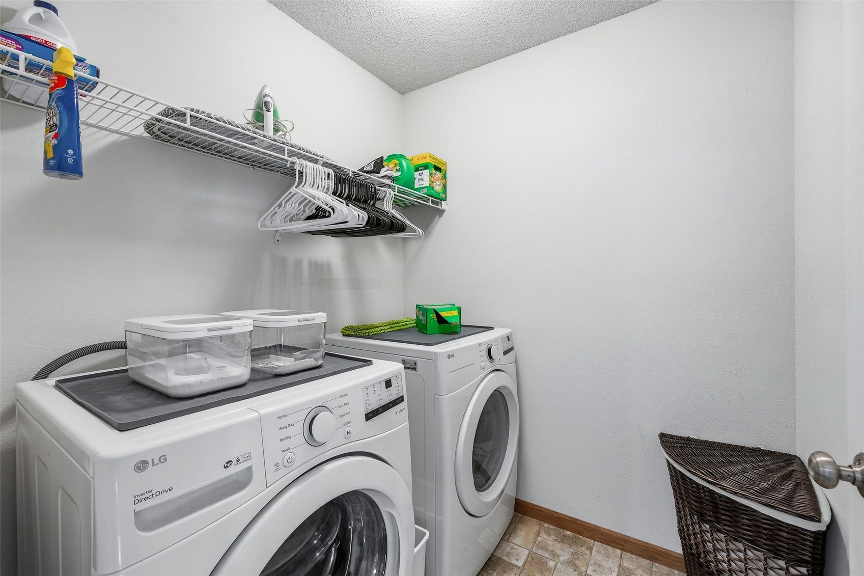 3612 Stoneview Circle SW Cedar Rapids IA 52404