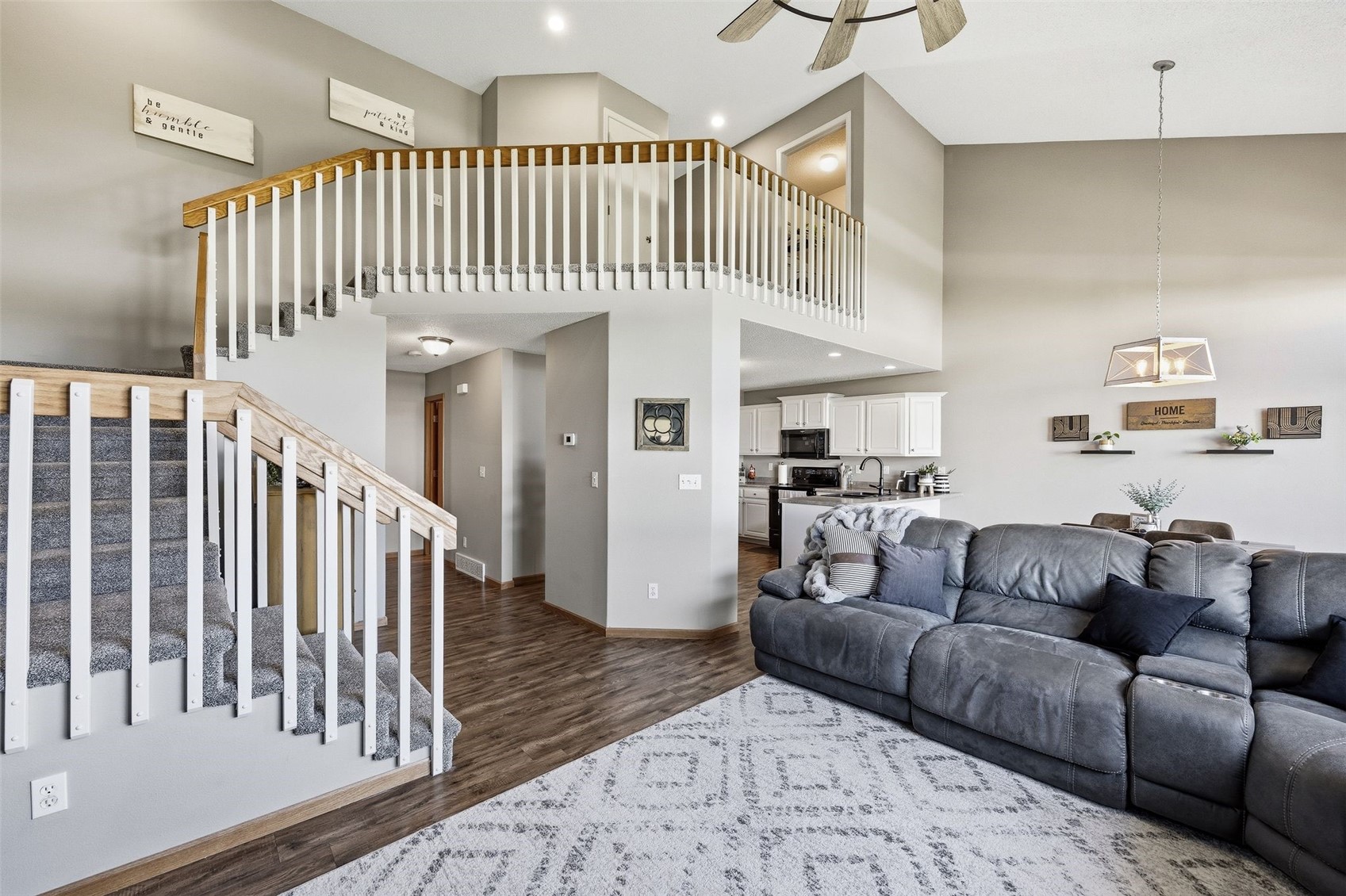3612 Stoneview Circle SW Cedar Rapids IA 52404