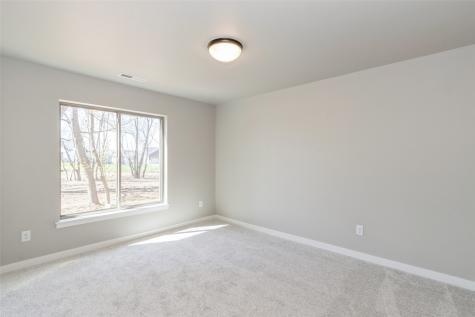 3110 Sunflower Lane Ely IA 52227