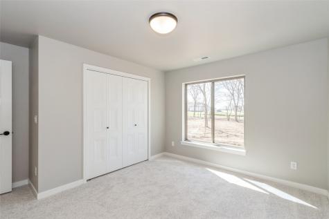 3110 Sunflower Lane Ely IA 52227