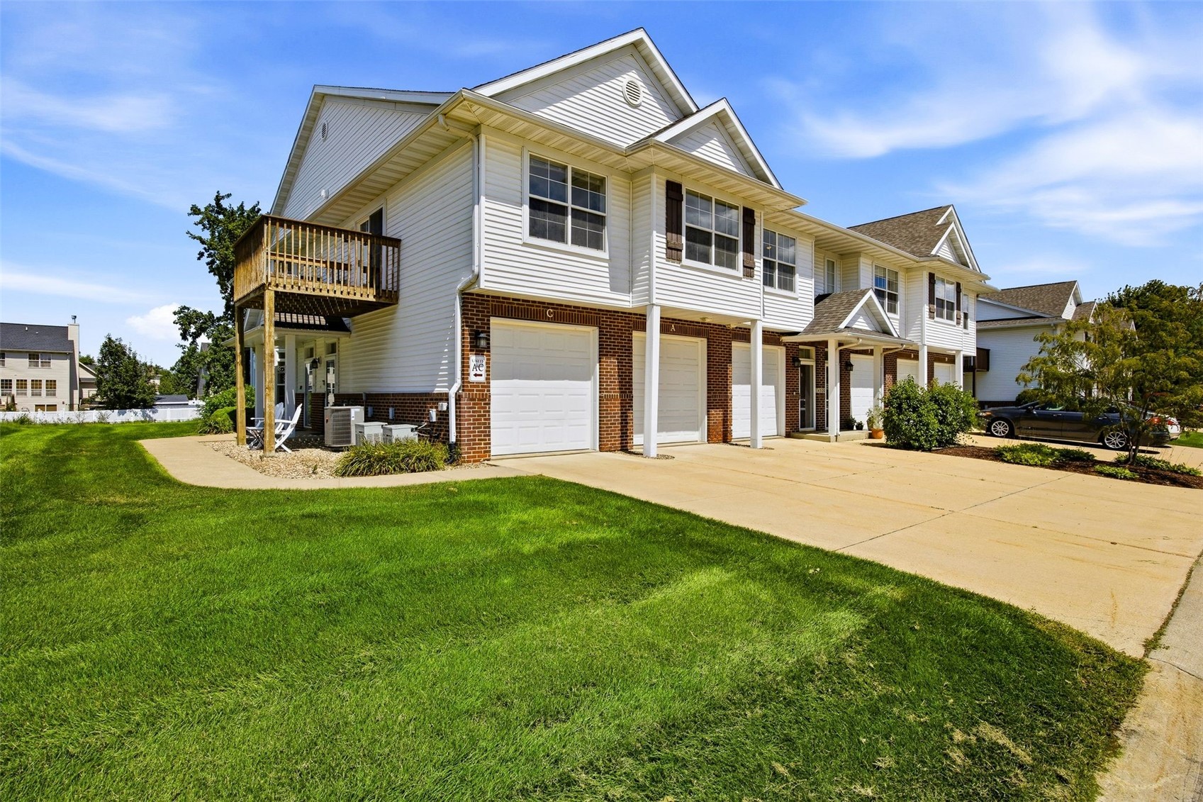 4520 1st Avenue NW Cedar Rapids IA 52405