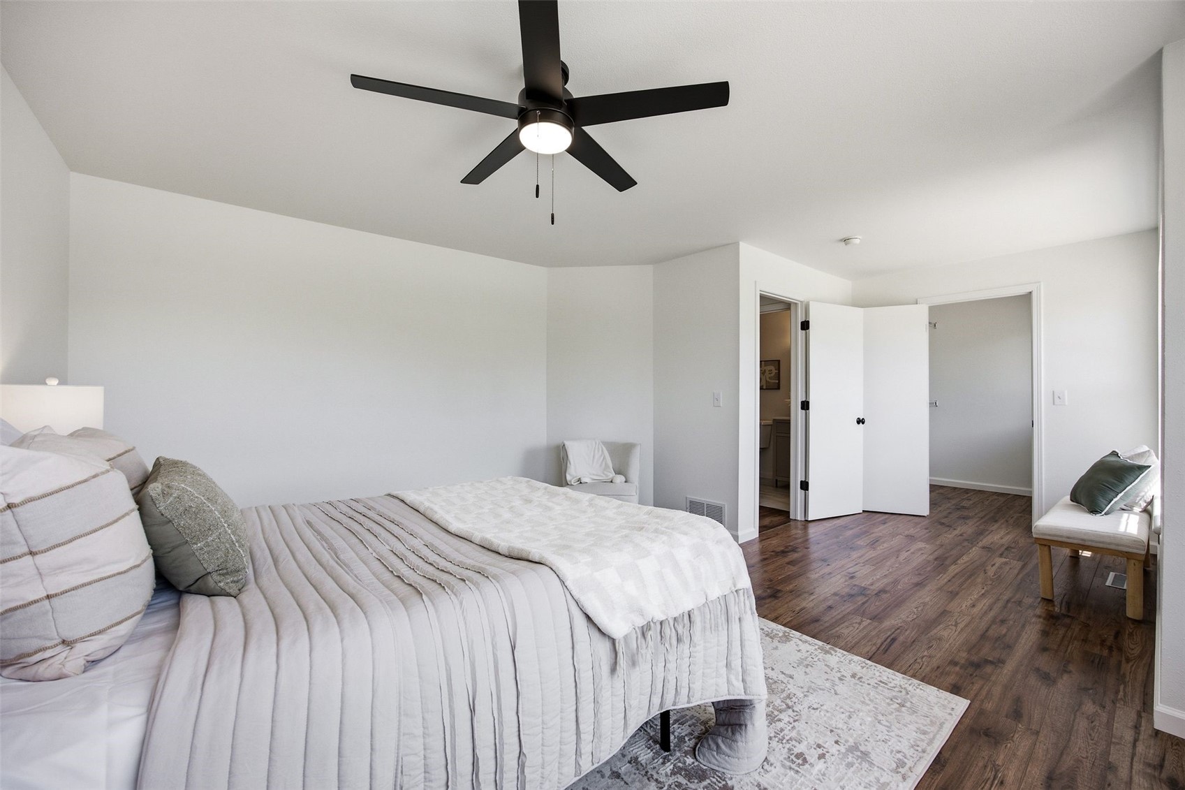 4520 1st Avenue NW Cedar Rapids IA 52405