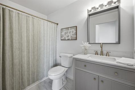 4520 1st Avenue NW Cedar Rapids IA 52405
