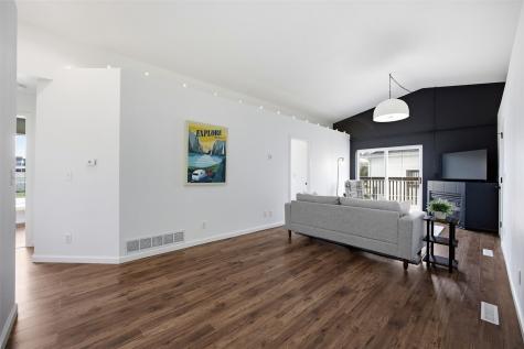 4520 1st Avenue NW Cedar Rapids IA 52405