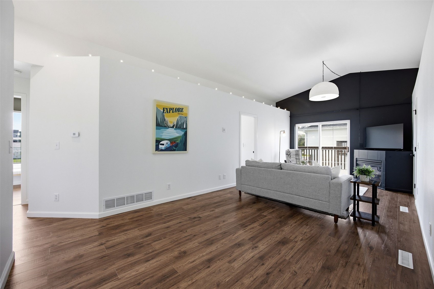 4520 1st Avenue NW Cedar Rapids IA 52405