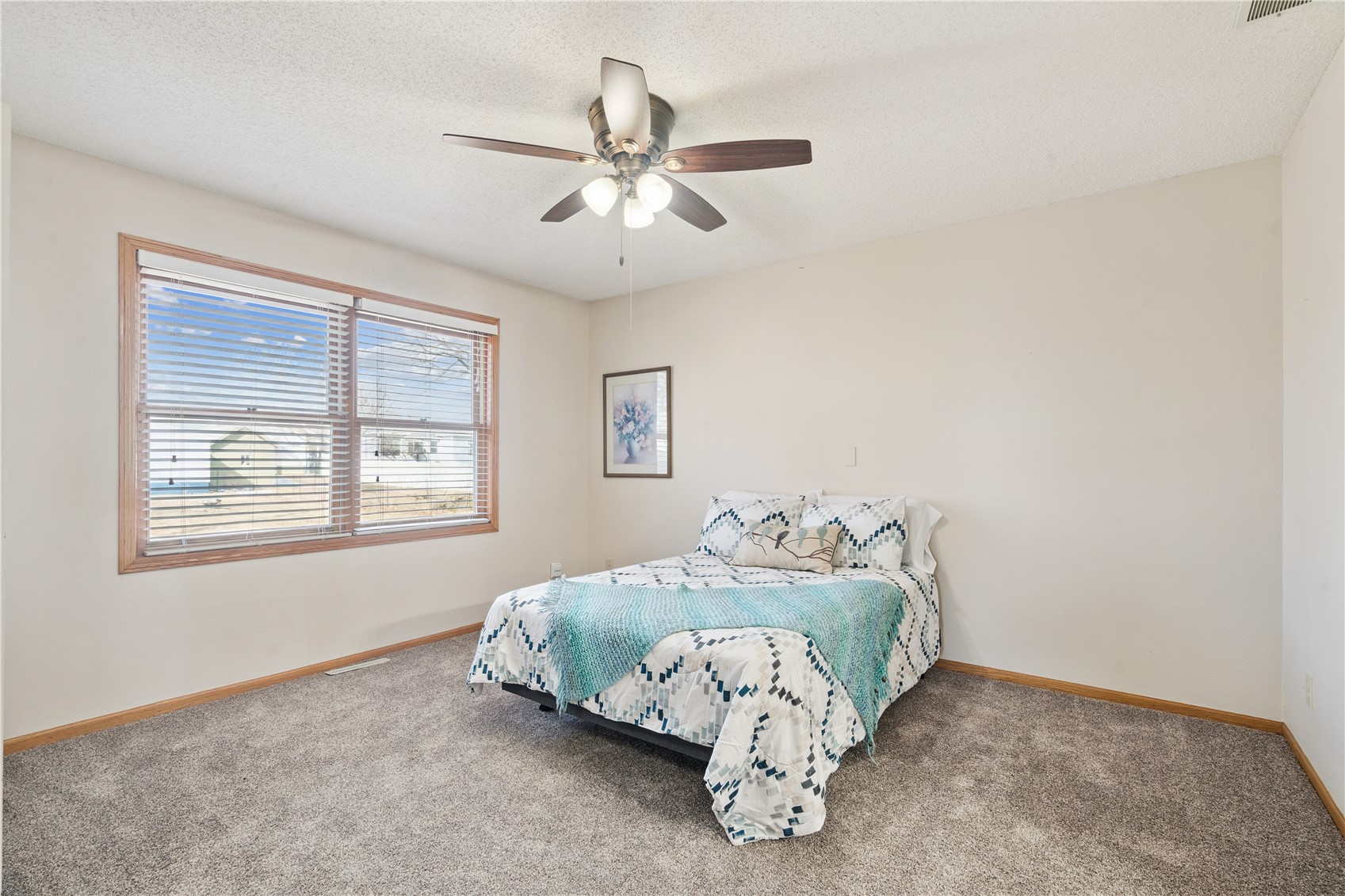 140 35th Street Drive SE Cedar Rapids IA 52403
