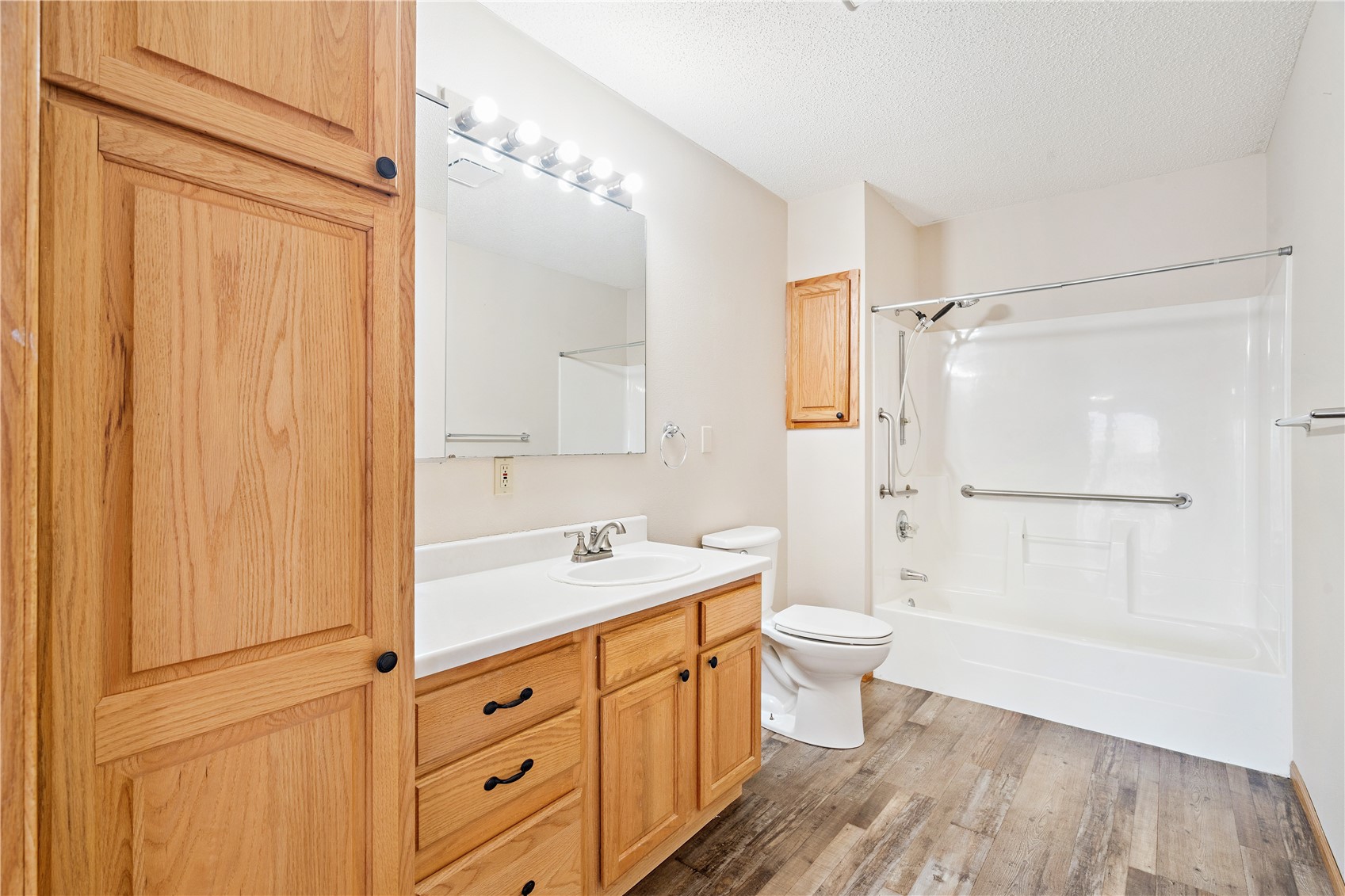 140 35th Street Drive SE Cedar Rapids IA 52403