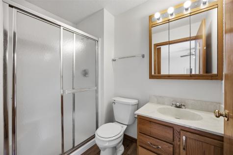 556 West Side Drive Iowa City IA 52246