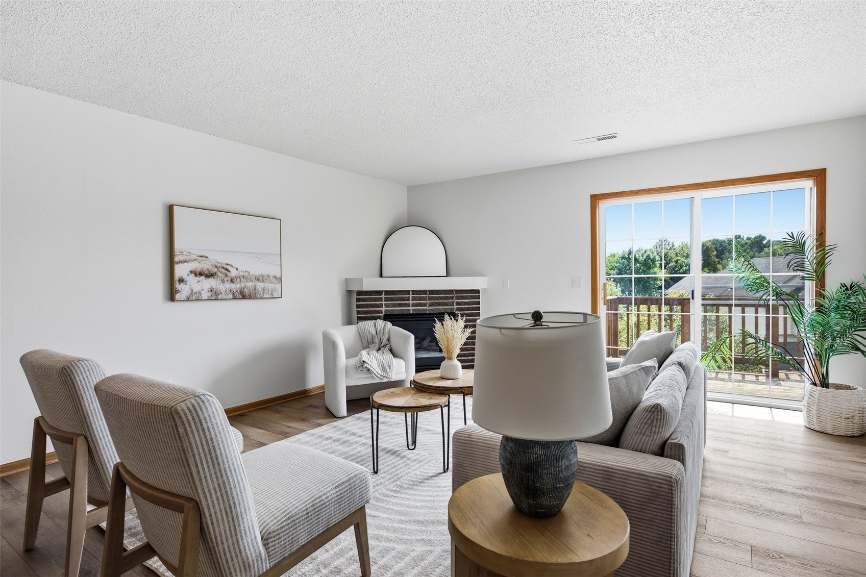 556 West Side Drive Iowa City IA 52246