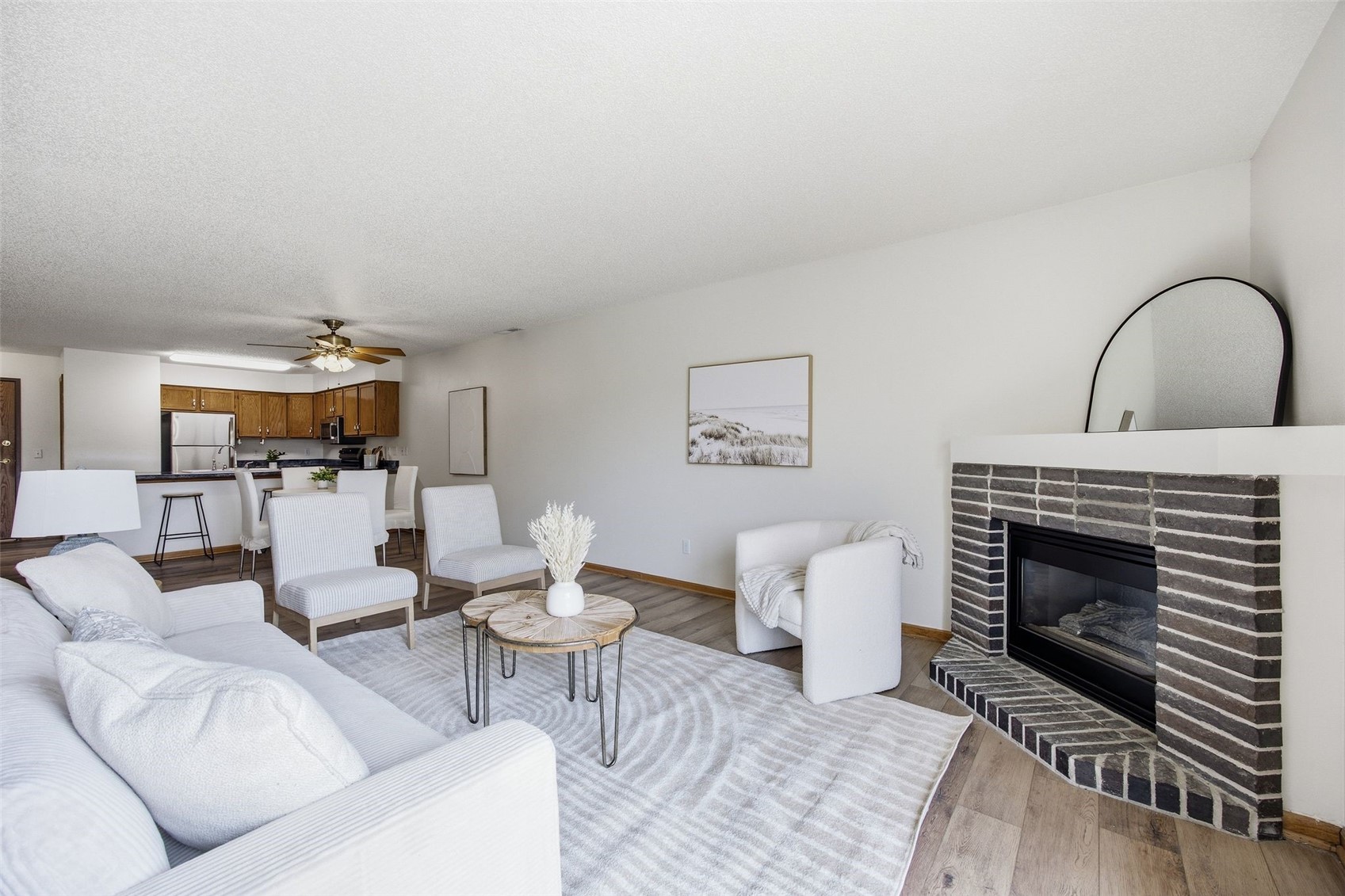 556 West Side Drive Iowa City IA 52246