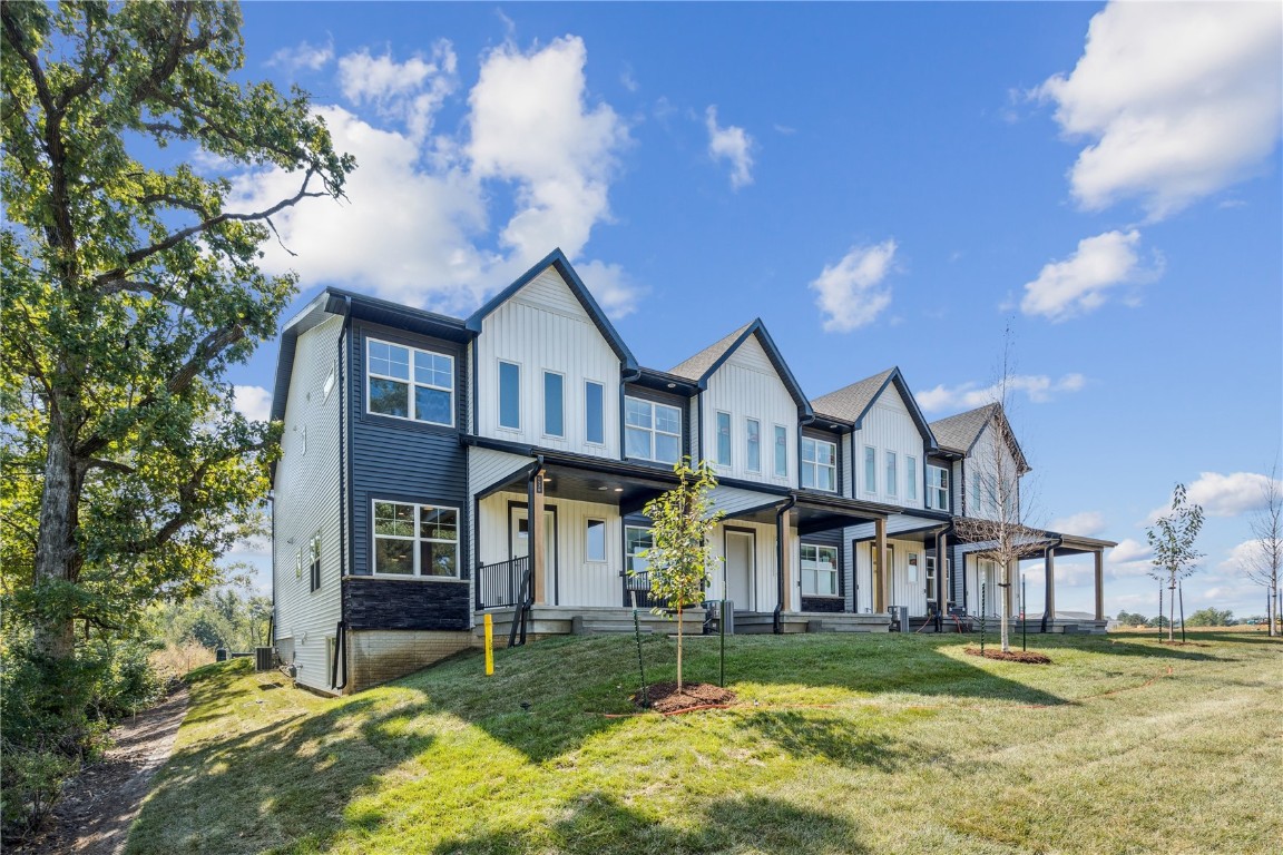 6932 Hackberry Loop Cedar Rapids IA 52403