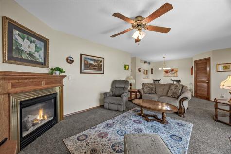 1260 44th Street Marion IA 52302