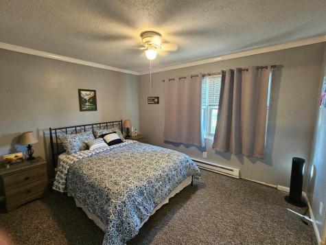 1306 10th Avenue Belle Plaine IA 52208