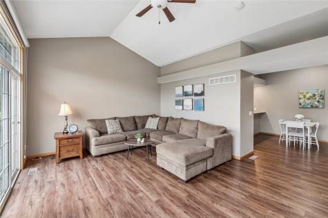 1506 Ranier Drive Iowa City IA 52246