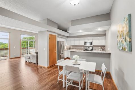 1506 Ranier Drive Iowa City IA 52246