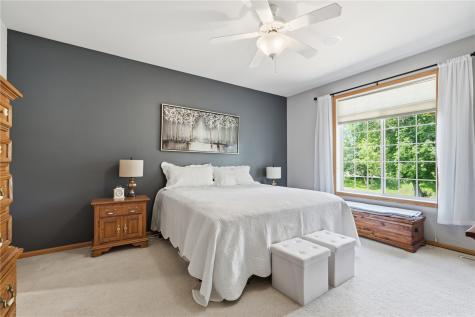 1722 Meiers Court NW Cedar Rapids IA 52405