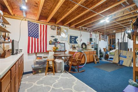 1722 Meiers Court NW Cedar Rapids IA 52405