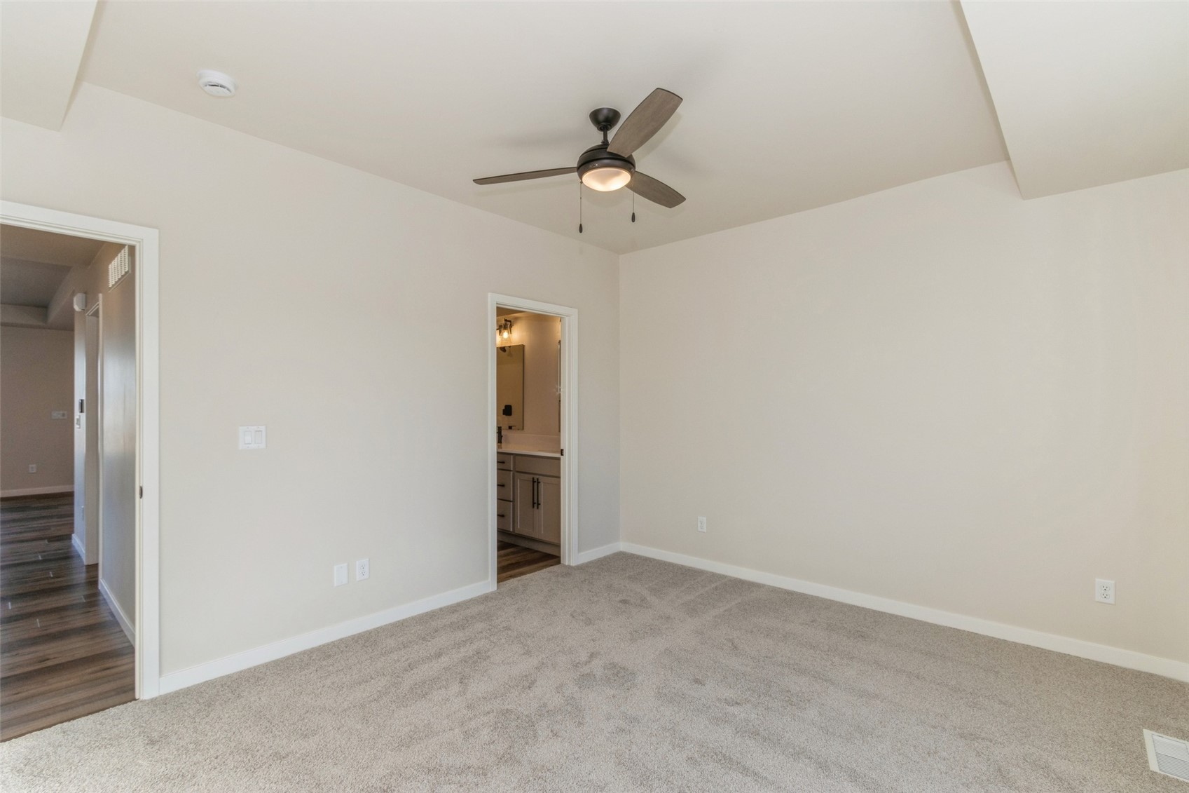 1097 Mary Lane North Liberty IA 52317
