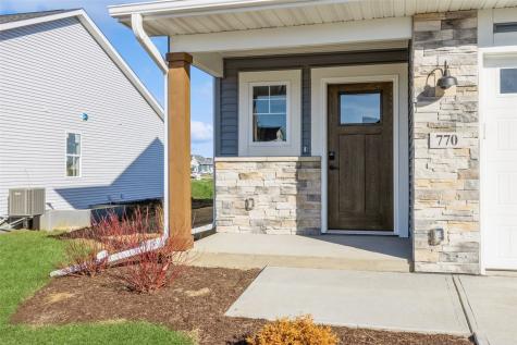 1097 Mary Lane North Liberty IA 52317