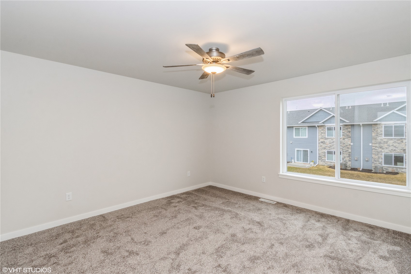 2233 Eversull Lane North Liberty IA 52317