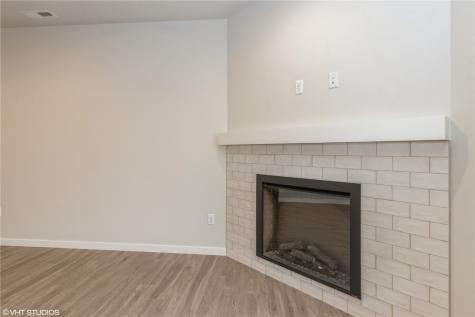 2233 Eversull Lane North Liberty IA 52317