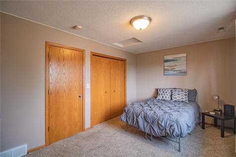 4762 Foxtail Court Marion IA 52302