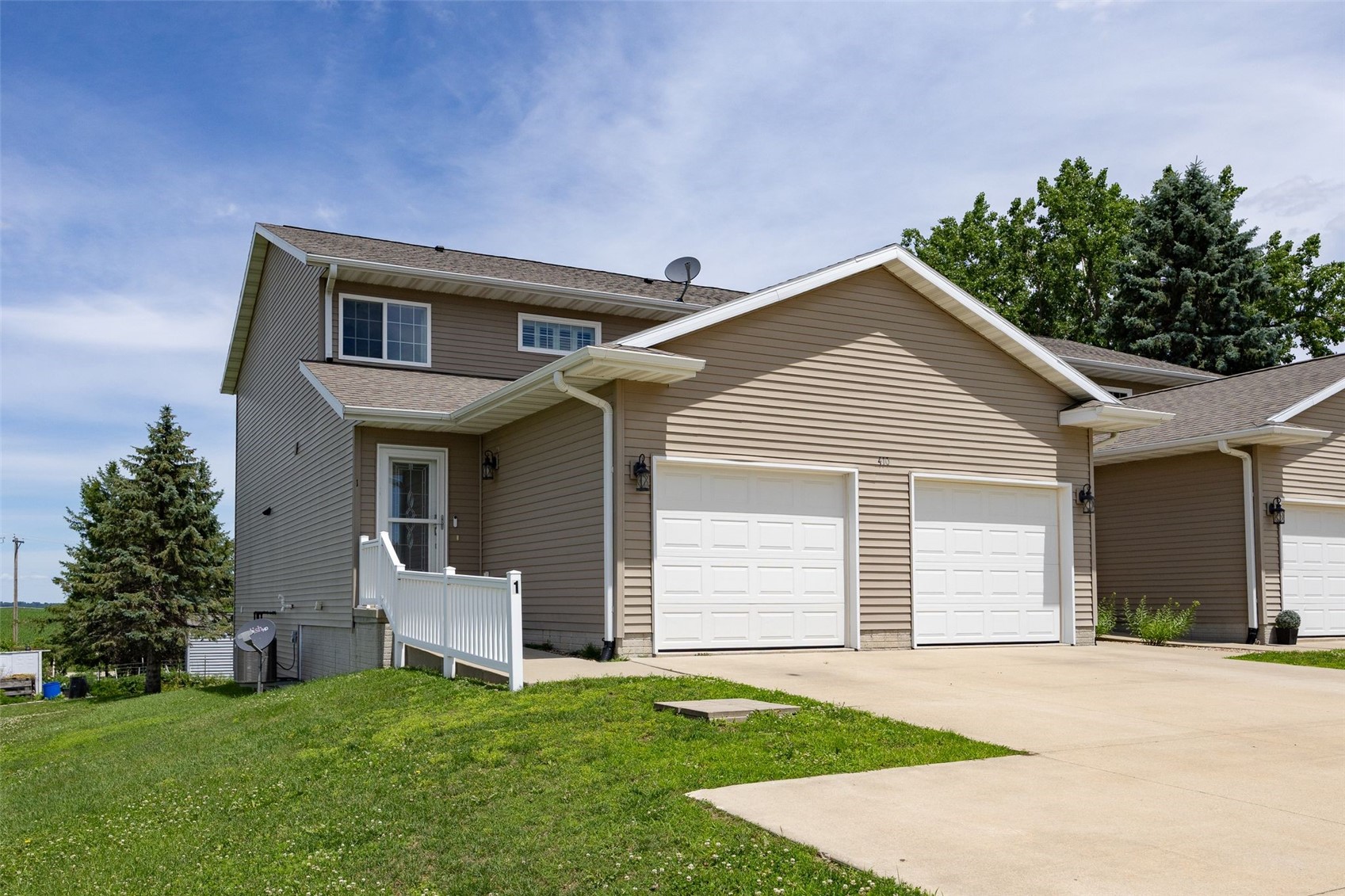 410 W Main Street Urbana IA 52345