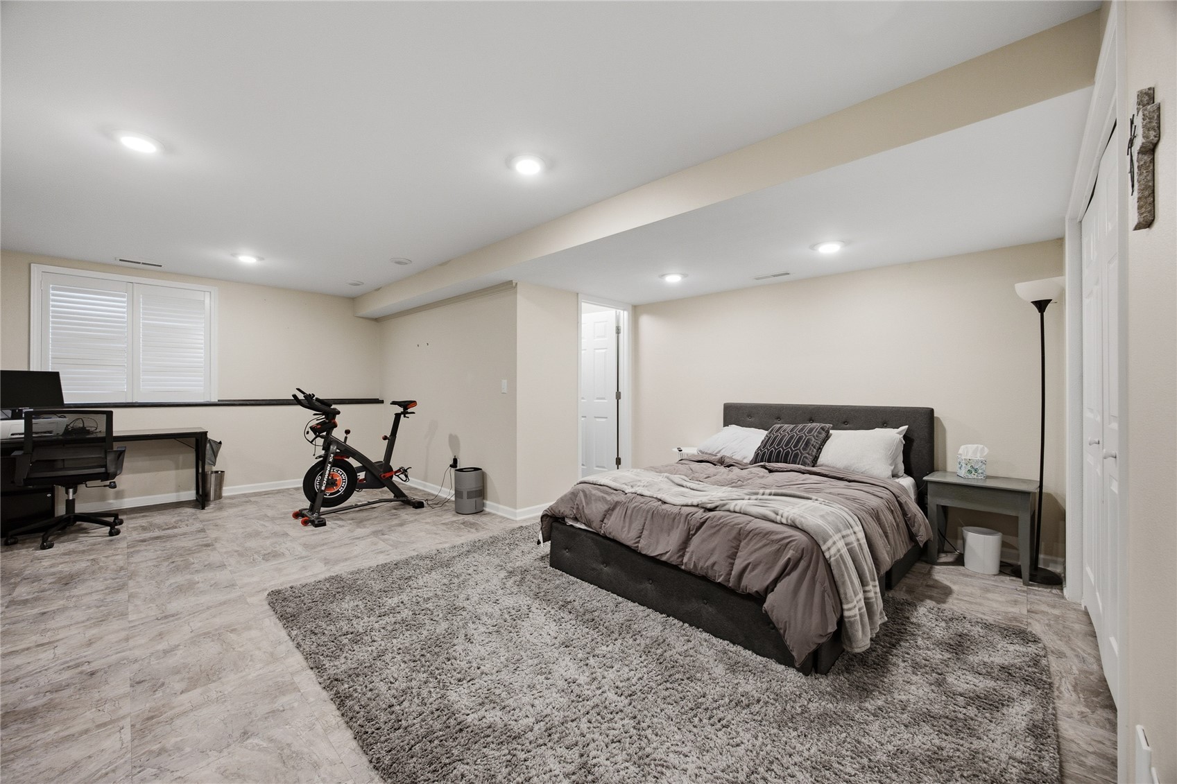 410 W W Main Street Urbana IA 52345