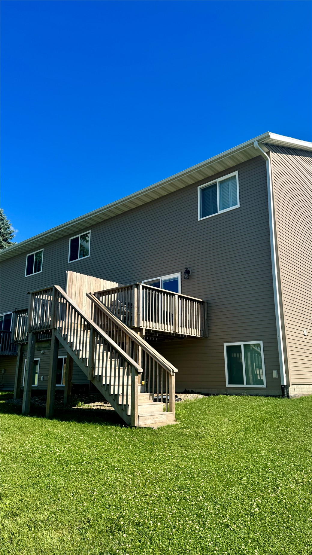 410 W W Main Street Urbana IA 52345