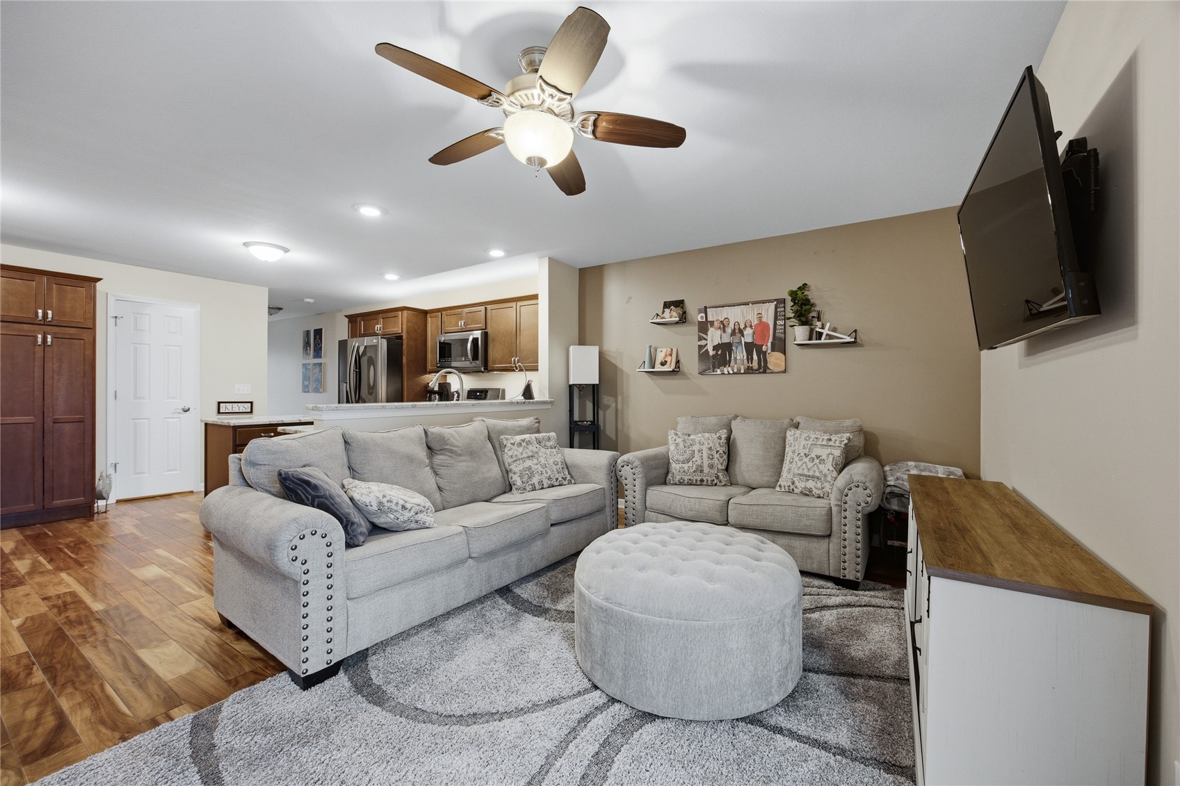 410 W W Main Street Urbana IA 52345