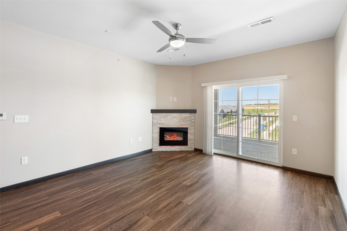 2877 Spring Rose Circle Coralville IA 52241