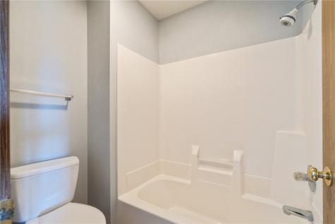 3035 English Glen Court Marion IA 52302