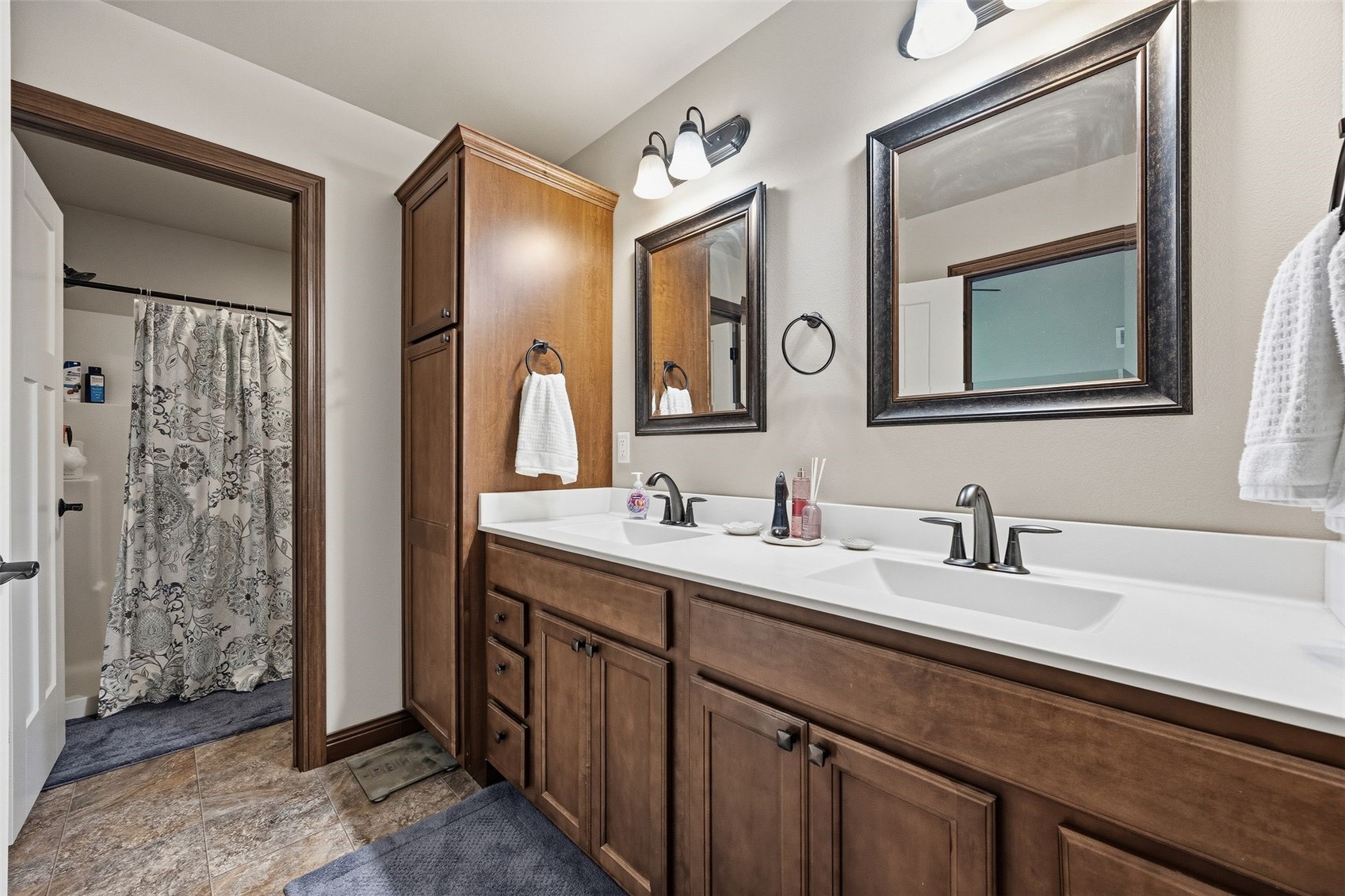 625 Fawn Avenue Tiffin IA 52340