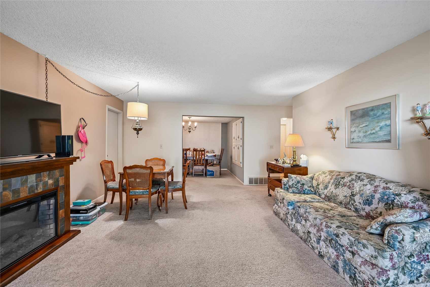 190 Cottage Grove Avenue SE Cedar Rapids IA 52403