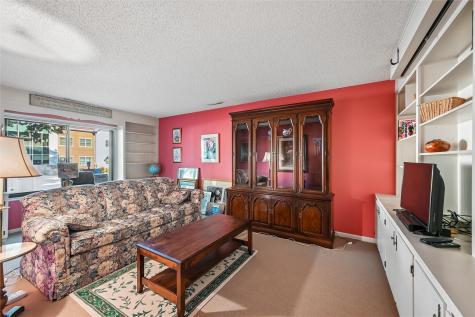 190 Cottage Grove Avenue SE Cedar Rapids IA 52403