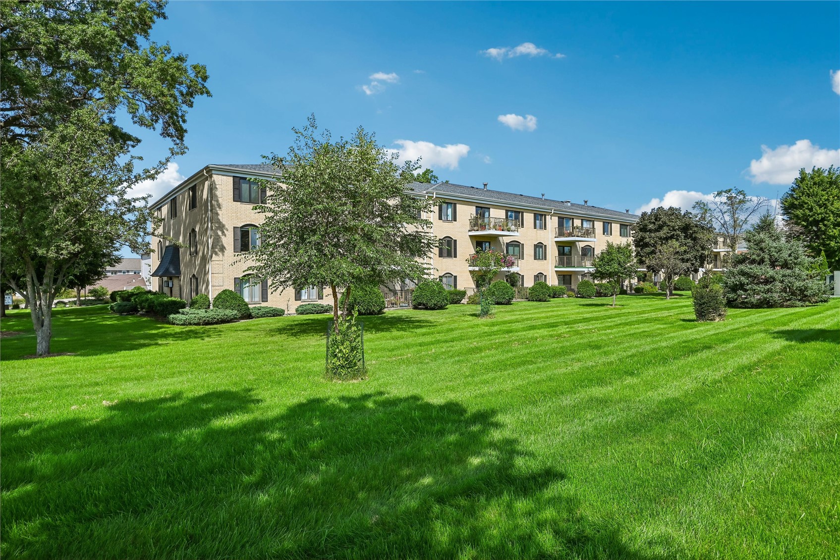 190 Cottage Grove Avenue SE Cedar Rapids IA 52403