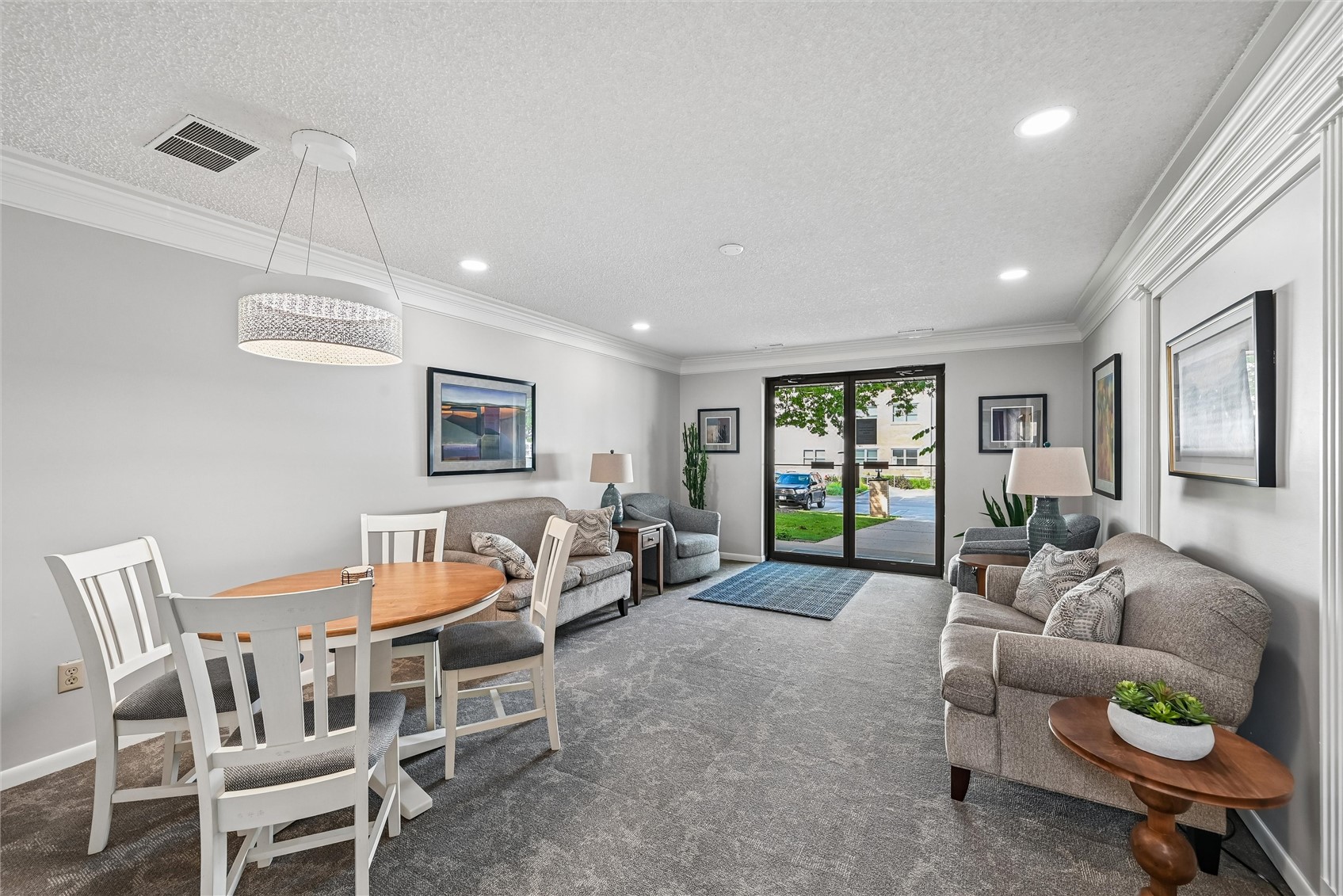 190 Cottage Grove Avenue SE Cedar Rapids IA 52403