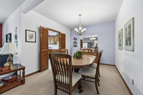3130 Towne House Drive NE Cedar Rapids IA 52402