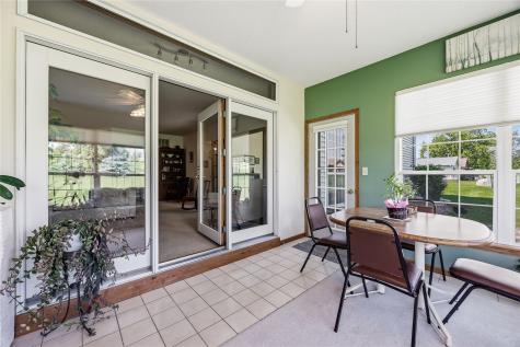 3130 Towne House Drive NE Cedar Rapids IA 52402