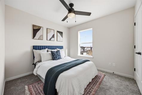 8704 Eddie Drive SW Cedar Rapids IA 52404