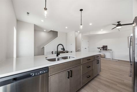 8704 Eddie Drive SW Cedar Rapids IA 52404